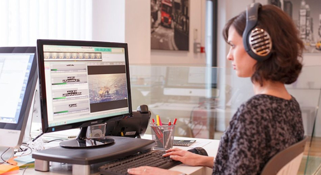 Latvian subtitling for the deaf and hard of hearing